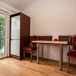 Orlik Kielkowice Ul Turystyczna 132 Sala &noclegi *