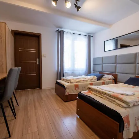 Orlik Kielkowice Sala &noclegi