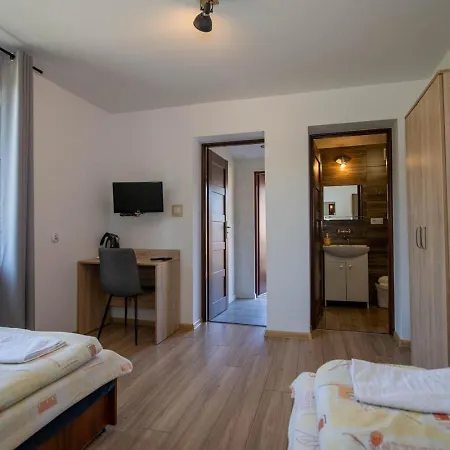 Alojamento de Turismo Rural Orlik Kielkowice Ul Turystyczna 132 Sala &noclegi Ogrodzieniec