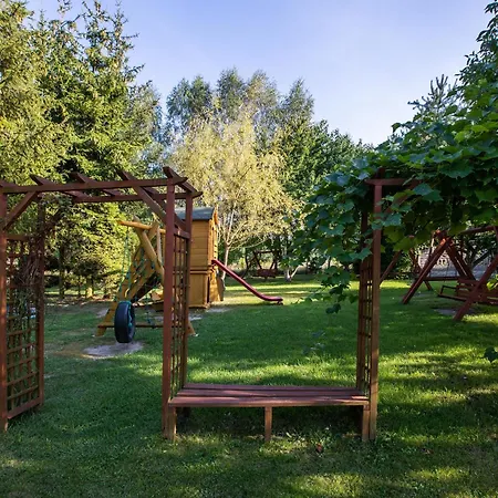 Orlik Kielkowice Sala &noclegi