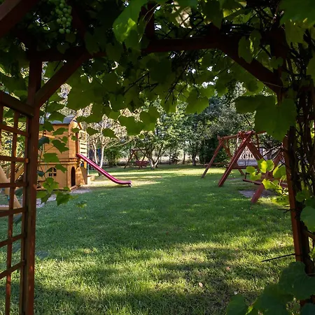 Farm stay Orlik Kielkowice Sala &noclegi *