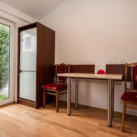 Orlik Kielkowice Ul Turystyczna 132 Sala &noclegi *