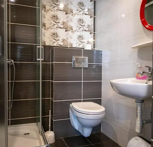 Orlik Kielkowice Ul Turystyczna 132 Sala &noclegi