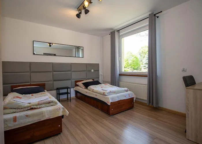 Orlik Kielkowice Ul Turystyczna 132 Sala &noclegi *