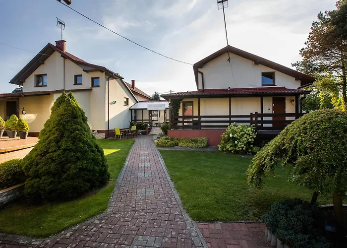 Orlik Kielkowice Ul Turystyczna 132 Sala &noclegi Farm stay