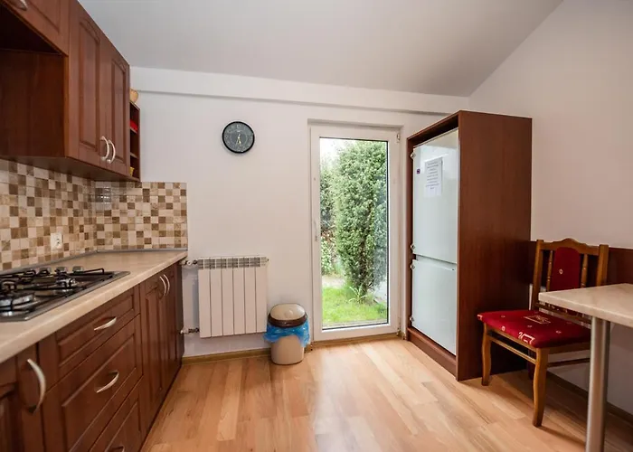 Orlik Kielkowice Ul Turystyczna 132 Sala &noclegi * Ogrodzieniec